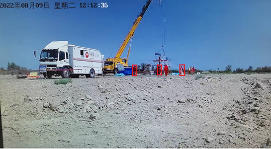 吊裝作業(yè)人員穿行異常報(bào)警